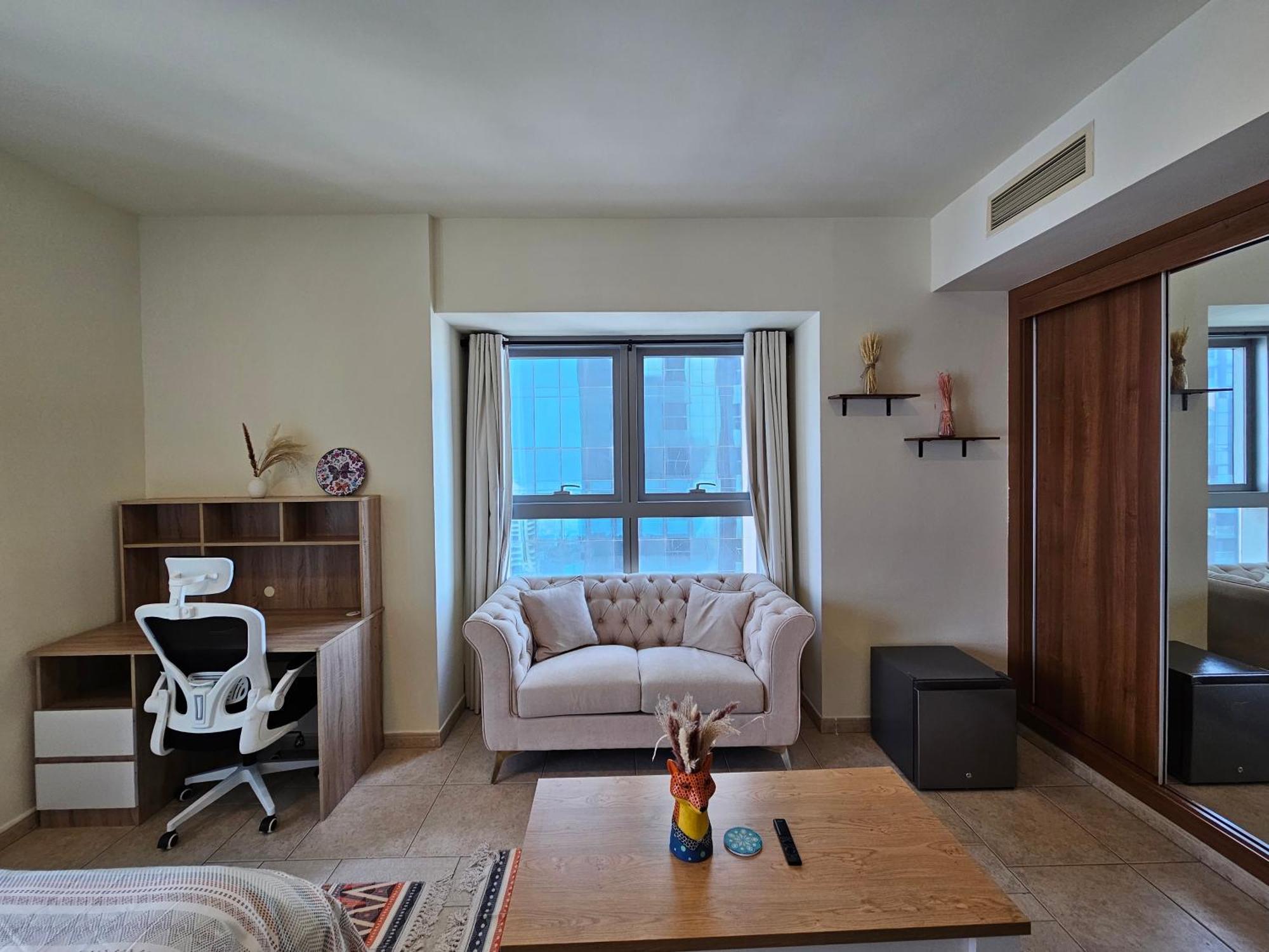 Super Host At Highest Residential Tower In The World, Private Rooms In A Shared Apartment Ντουμπάι Δωμάτιο φωτογραφία