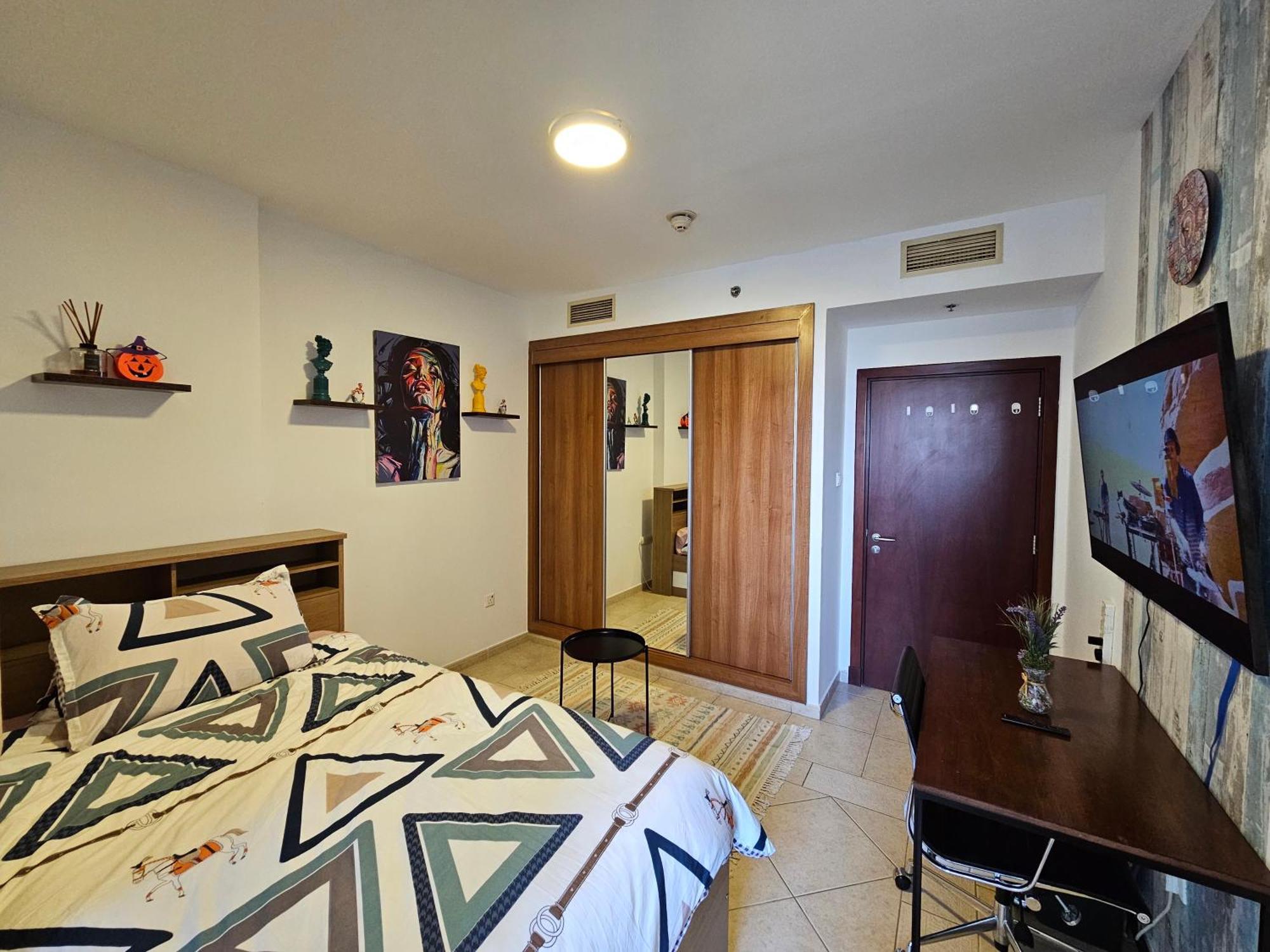 Super Host At Highest Residential Tower In The World, Private Rooms In A Shared Apartment Ντουμπάι Δωμάτιο φωτογραφία