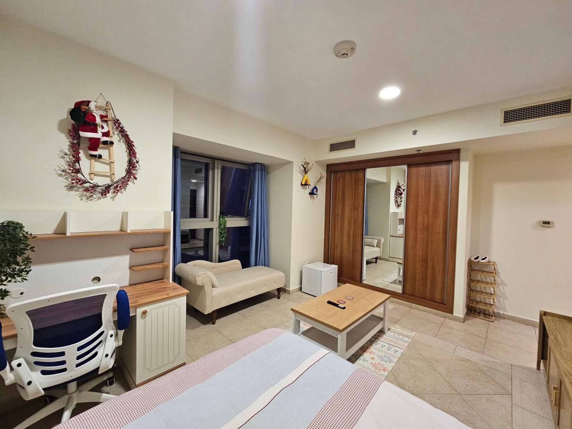 Super Host At Highest Residential Tower In The World, Private Rooms In A Shared Apartment Ντουμπάι Εξωτερικό φωτογραφία